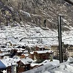 With Terrace & Matterhorn View Apartamento *