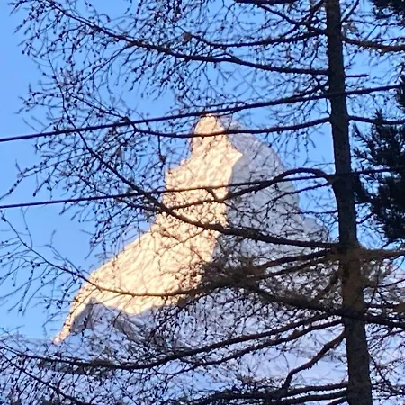 With Terrace & Matterhorn View Appartement *