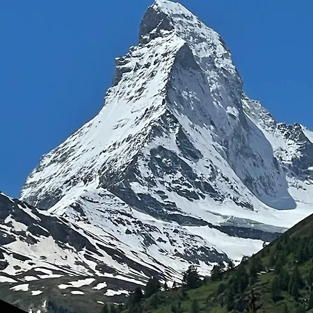 With Terrace & Matterhorn View Daire Zermatt