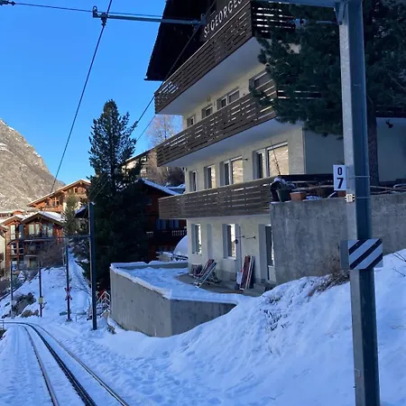 Διαμέρισμα With Terrace & Matterhorn View *